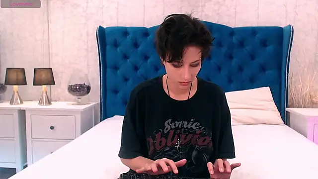 via mayer  online show from September 18, 7:05 pm