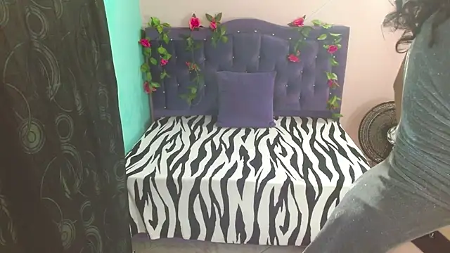 Atlanta Beautiful online show from January 29, 9:17 pm