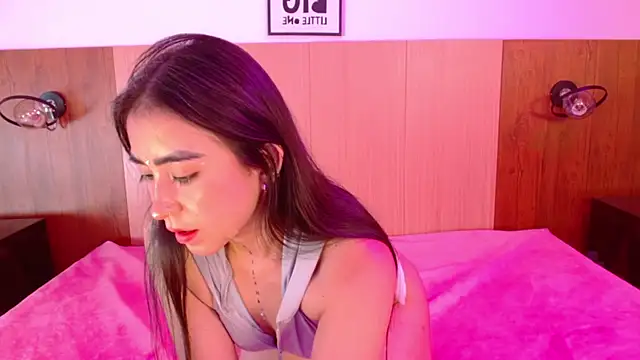 AdaaMillan online show from January 29, 1:17 pm