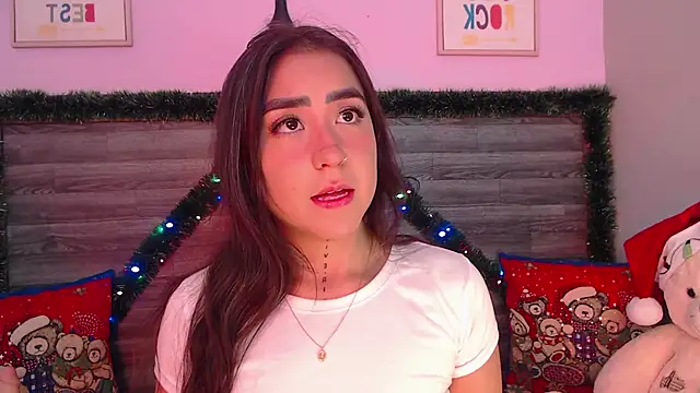 AdaaMillan online show from December 13, 9:09 pm