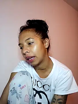 Miss sparkle00 online show from February 2, 6:48 am