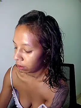 Miss sparkle00 online show from March 20, 3:34 am