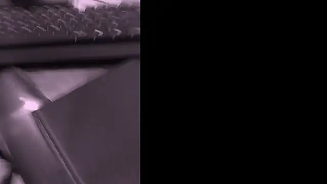 Snapshot of matteo_rivas chatting on January 14, 12:43 am matteo rivas online show from January 14, 12:43 am