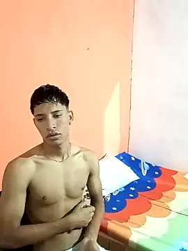 Snapshot of matteo_rivas chatting on January 17, 2:28 pm matteo rivas online show from January 17, 2:28 pm