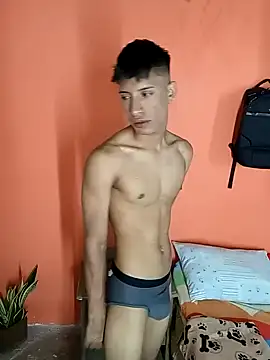 Snapshot of matteo_rivas chatting on January 29, 10:22 pm matteo rivas online show from January 29, 10:22 pm