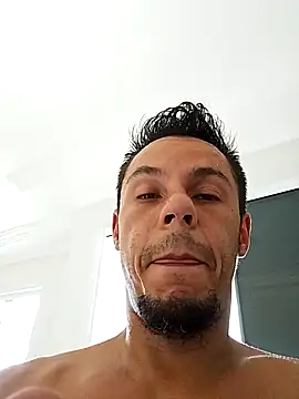 Santanacumxplod online show from February 25, 5:25 pm