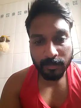 Snapshot of Chennaibull15 chatting on January 18, 5:41 am Chennaibull15 online show from January 18, 5:41 am