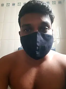 Snapshot of Chennaibull15 chatting on January 21, 6:22 am Chennaibull15 online show from January 21, 6:22 am