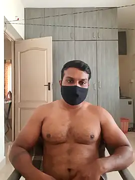 Snapshot of Chennaibull15 chatting on March 15, 6:58 am Chennaibull15 online show from March 15, 6:58 am