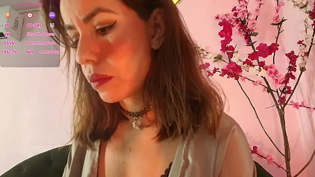 scarlette69 online show from March 12, 5:24 am