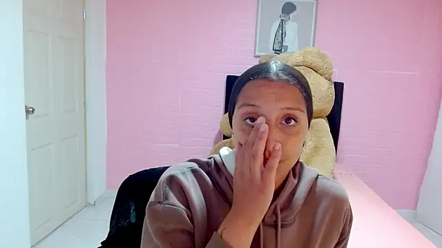 Snapshot of DULCE1609 chatting on February 18, 10:25 pm DULCE1609 online show from February 18, 10:25 pm