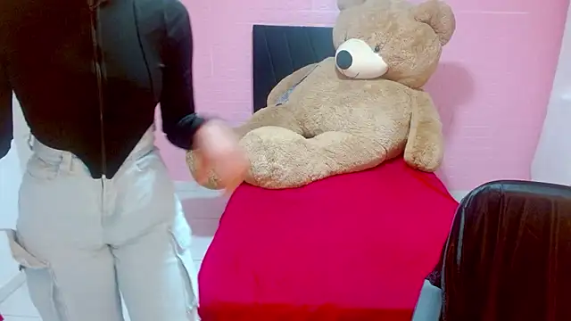 Snapshot of DULCE1609 chatting on March 22, 8:26 pm DULCE1609 online show from March 22, 8:26 pm