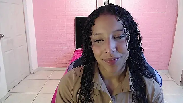 Snapshot of DULCE1609 chatting on November 21, 8:07 pm DULCE1609 online show from November 21, 8:07 pm