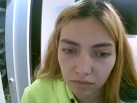 Snapshot of VittoriaTaylor chatting on September 24, 1:09 am VittoriaTaylor online show from September 24, 1:09 am