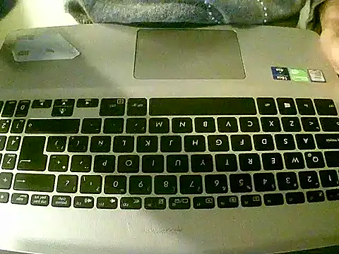 Snapshot of VittoriaTaylor chatting on October 21, 4:57 am VittoriaTaylor online show from October 21, 4:57 am