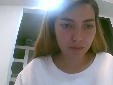 Snapshot of VittoriaTaylor chatting on March 28, 9:47 pm VittoriaTaylor online show from March 28, 9:47 pm