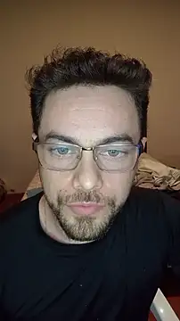 Snapshot of Dyllan__ chatting on June 26, 12:48 am Dyllan online show from June 26, 12:48 am
