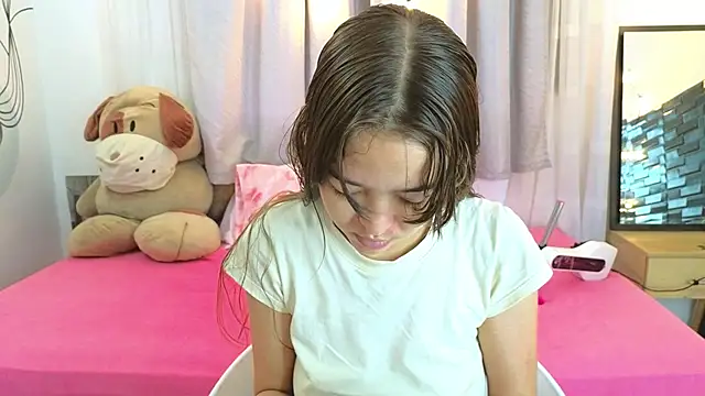 SERAFINA  online show from November 27, 12:29 pm