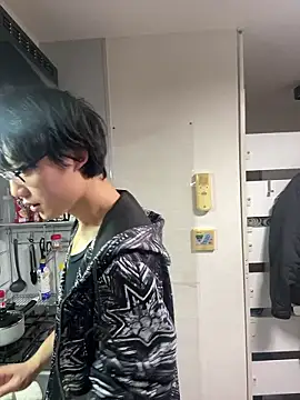 nunnun00 online show from December 20, 11:39 am