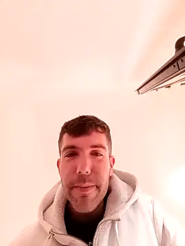 Snapshot of Yeray01 chatting on February 25, 10:03 am Yeray01 online show from February 25, 10:03 am