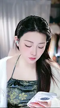 Dou-Dou-er online show from March 25, 1:00 am