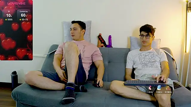 Cum hunters online show from February 6, 2:37 pm