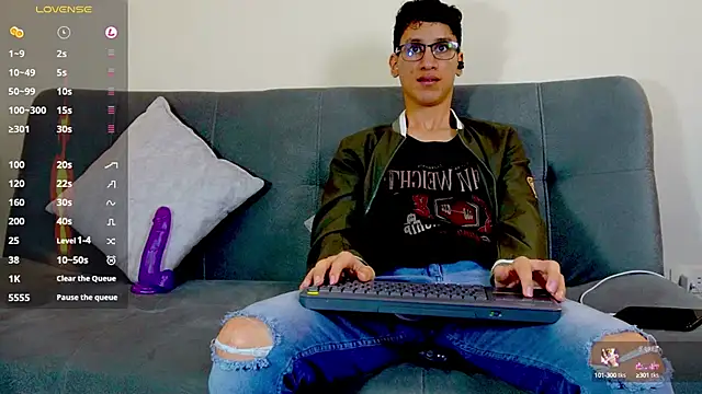 Cum hunters online show from March 22, 3:41 am