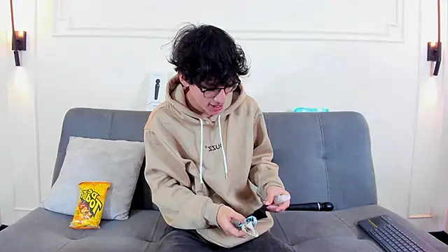 Cum hunters online show from February 1, 3:16 am