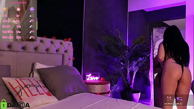 ClaraShine online show from November 2, 5:10 am