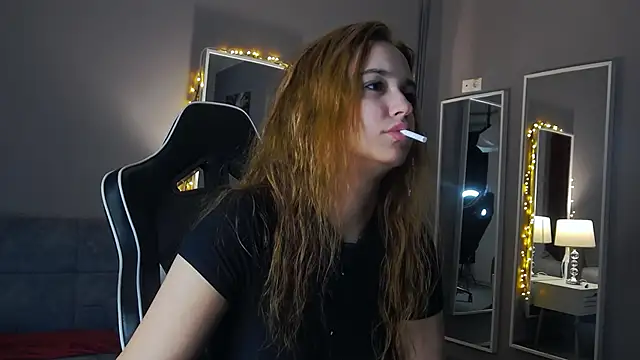 Snapshot of Eva_Lovvia_ chatting on January 25, 3:19 am Eva Lovvia  online show from January 25, 3:19 am