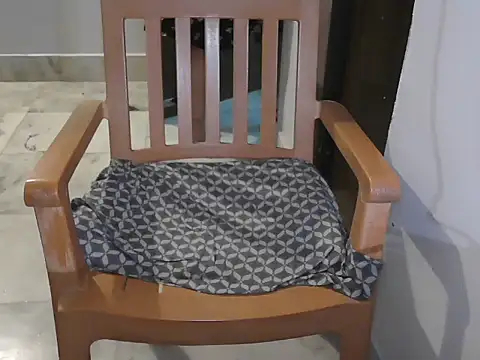 kissingcurvy online show from January 6, 6:28 am