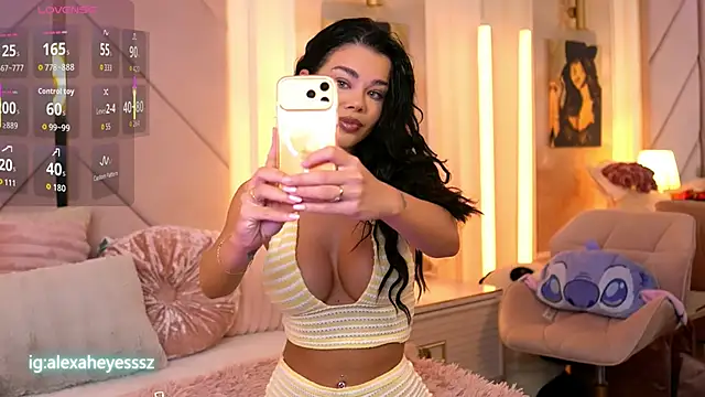 Alexaheyess online show from April 20, 3:53 am