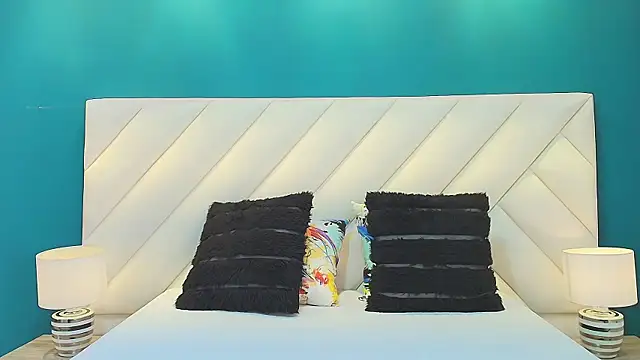 ArianaGolden online show from March 13, 4:34 pm