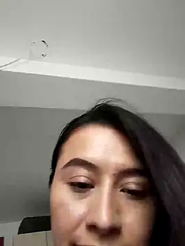 Andrewine89 online show from January 31, 6:36 pm