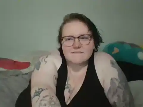 CorgiGodez98 online show from February 14, 7:38 am