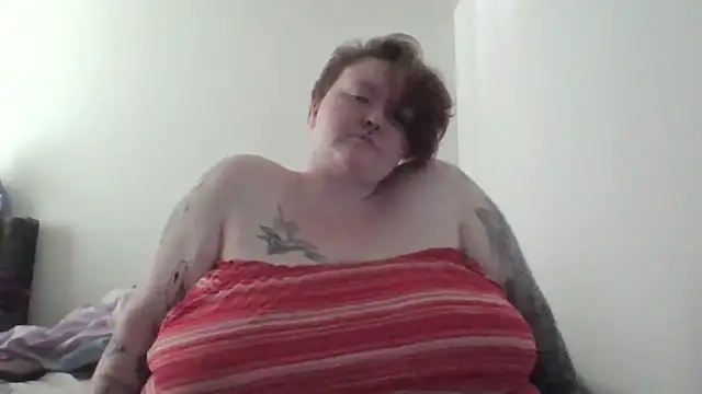 CorgiGodez98 online show from October 5, 5:55 pm