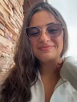 baaby-miiaa online show from July 6, 2:36 pm