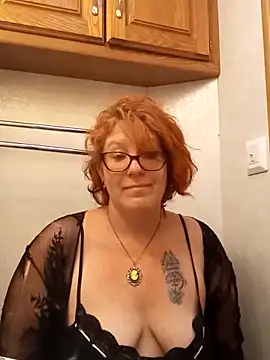 Velvet Hex online show from April 12, 6:46 pm