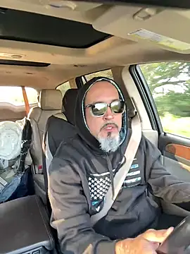 Snapshot of TheConfidentialClub chatting on January 15, 1:20 pm TheConfidentialClub online show from January 15, 1:20 pm