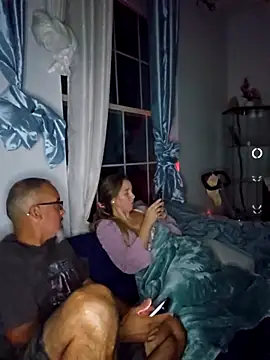 Snapshot of TheConfidentialClub chatting on October 14, 3:29 am TheConfidentialClub online show from October 14, 3:29 am