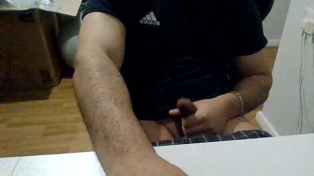 scoobydoo7892 online show from October 6, 1:47 am