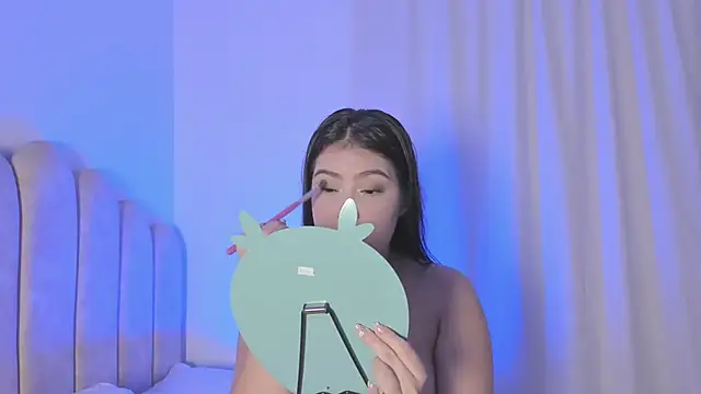 Marianagarcia01 online show from February 1, 10:41 pm