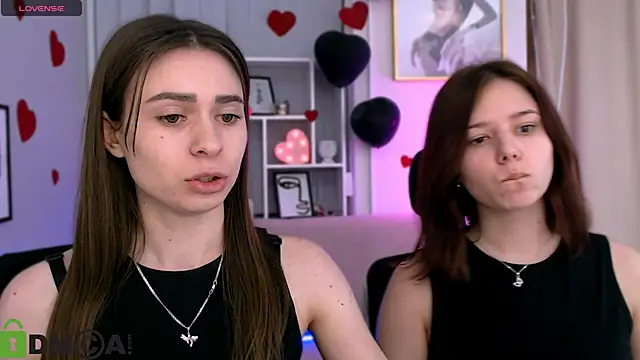 Snapshot of flora_ri chatting on February 20, 5:07 pm flora ri online show from February 20, 5:07 pm