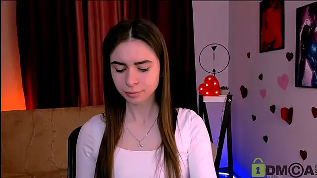 Snapshot of flora_ri chatting on March 1, 9:04 pm flora ri online show from March 1, 9:04 pm