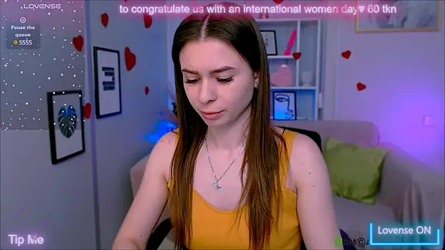 Snapshot of flora_ri chatting on March 10, 10:26 am flora ri online show from March 10, 10:26 am