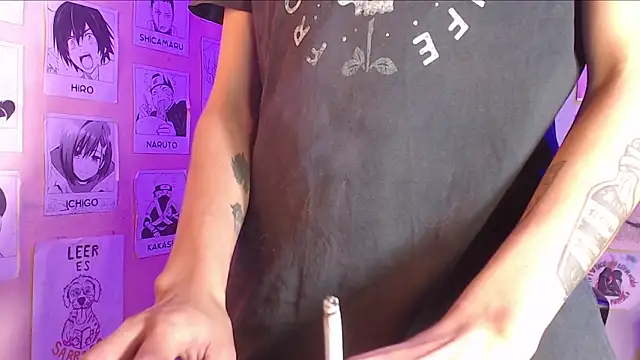 Snapshot of Mickey_Magic chatting on January 30, 9:47 am Mickey Magic online show from January 30, 9:47 am