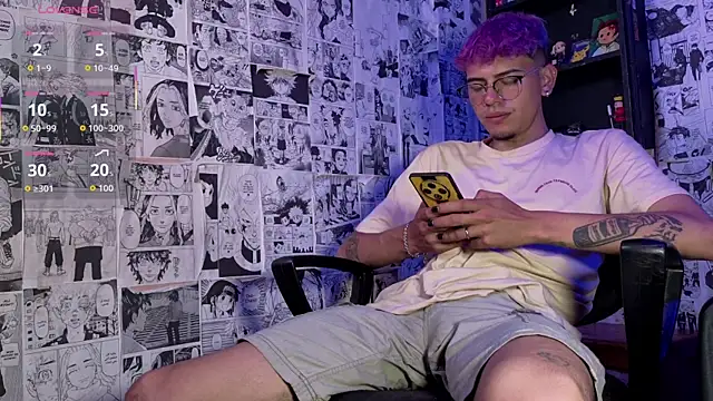 Snapshot of Mickey_Magic chatting on February 26, 1:15 am Mickey Magic online show from February 26, 1:15 am