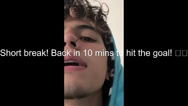 Snapshot of Mickey_Magic chatting on March 3, 12:17 am Mickey Magic online show from March 3, 12:17 am