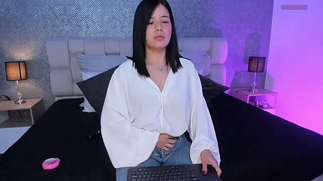 ah mara  online show from February 21, 3:10 pm