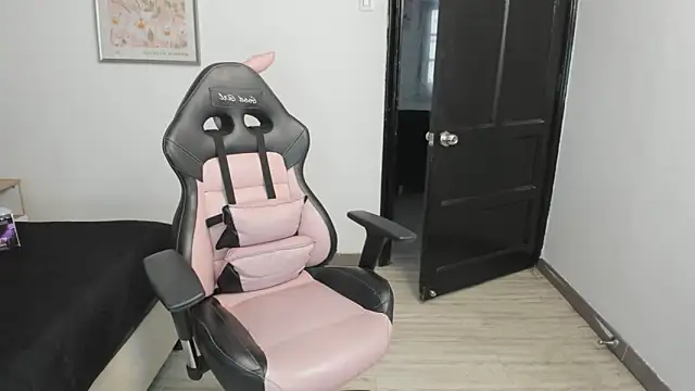 ah mara  online show from September 19, 11:33 am